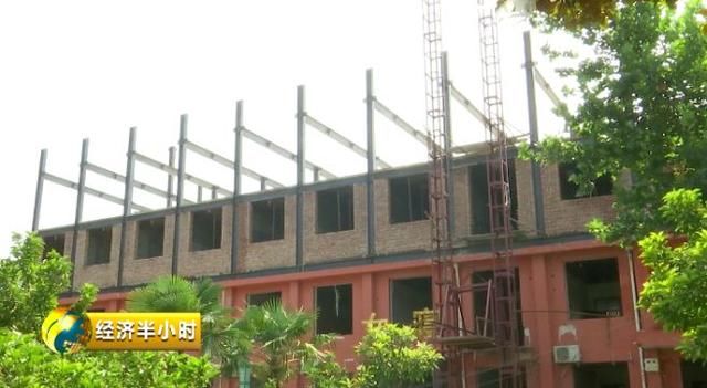 回应记者采访态度不积极、不端正！台儿庄“哑语”干部被停职检查