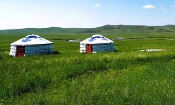 男游客在蒙古包留宿,为什么主人在地上放红线?看完涨知识