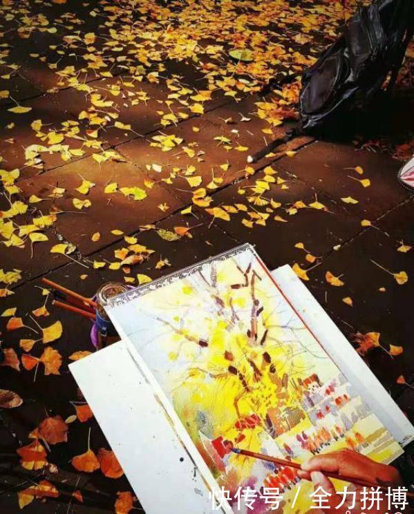 泰安古刹千年银杏树遍洒金黄,演绎秋日童话