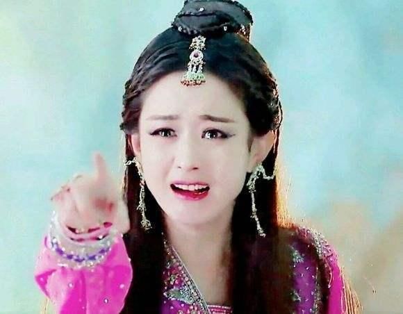 幽默的颖宝回应怀孕的谣言，竟然还说要劈个叉给粉丝看