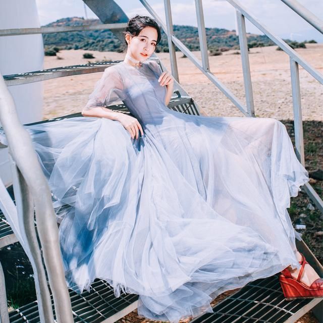 时尚又气质的连衣裙来了，大气又优雅，快来选有你喜欢的吗?