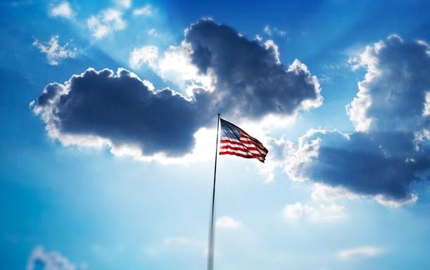 为什么美国那么发达,却很少人去美国旅游,看完恍然大悟