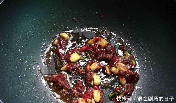 紫薯■“天然花青素”被发现,是紫薯的8倍!常吃淡斑美白,女人要记住