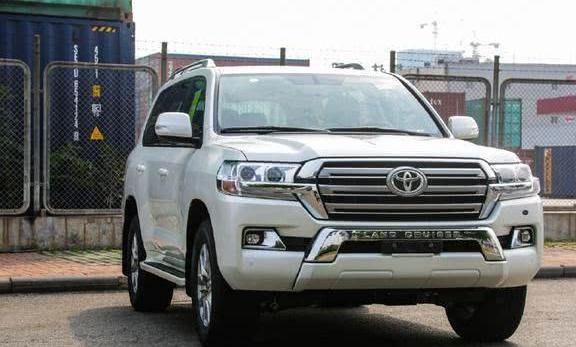 油箱也能加热？传说中的柴油兰德酷路泽4.5L了解下