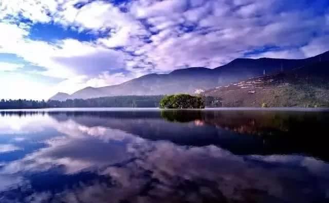 最美的享受，不用出国门，找一个小镇，任时间慢慢流淌