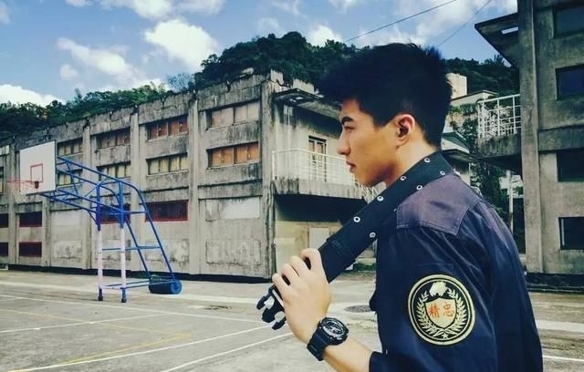  『女配角』继《陈情令》后又一双男主剧，颜值演技过硬，贾静雯成女配角