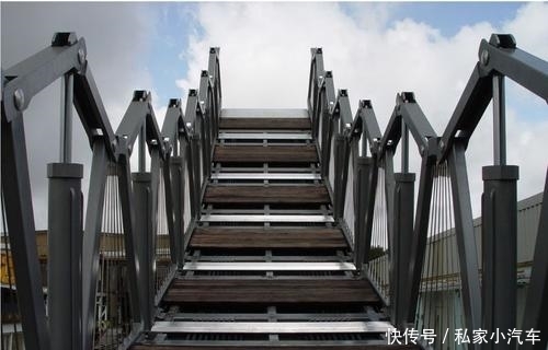 三座“鬼才”设计的桥，桥上走船不走人，中国的这座图纸拿反了？