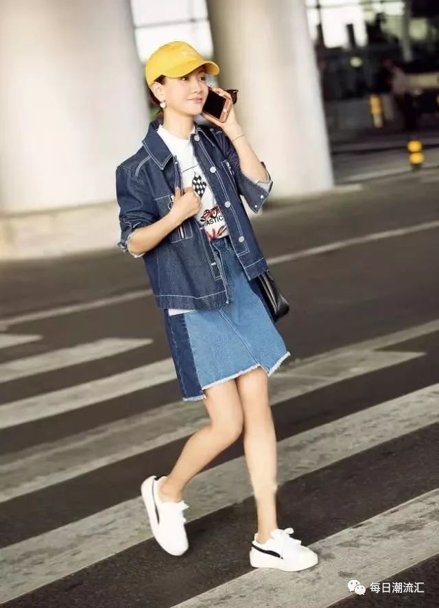 「牛仔」初秋穿牛仔外套,如何搭配裙子才能即不冷又时尚?