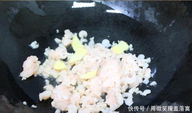 「田园」河虾炒时蔬,鲜掉眉毛的田园菜,颜色丰富很下饭