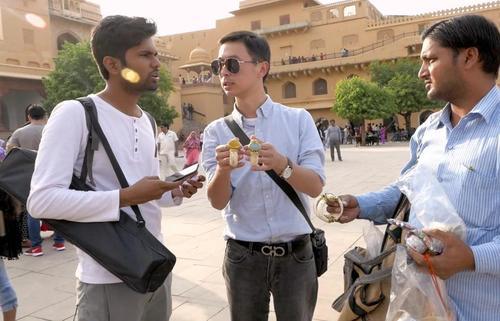 在国内定居的印度人, 他们是如何看待中国? 可能会让你感到意外!