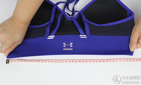 瑜伽也可以“安德玛”--安德玛女士Perpetual运动内衣带给你舒适