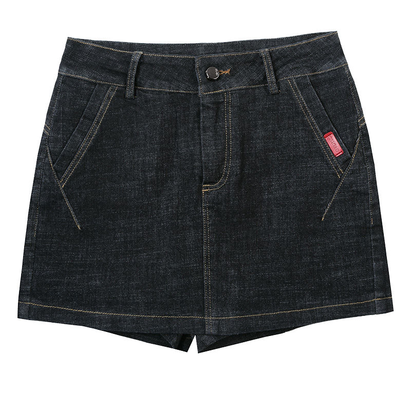 穿开叉包臀裙的女人那是真有女人味啊