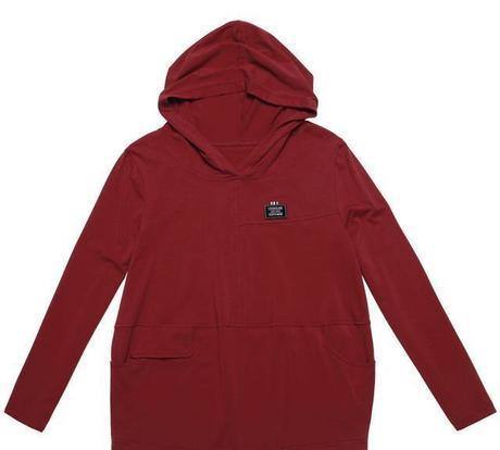 马上就到中秋，别买风衣了！今年流行穿洋气卫衣，显瘦显嫩超养眼