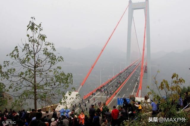 中国藏在深山的宏伟大桥，叫不出名字却让人叹为观止