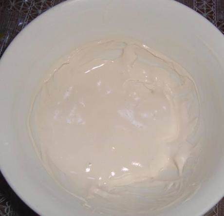 牙膏跟它放一起,睡前熬水洗脸,半月皮肤水嫩光滑,脸上斑点消失