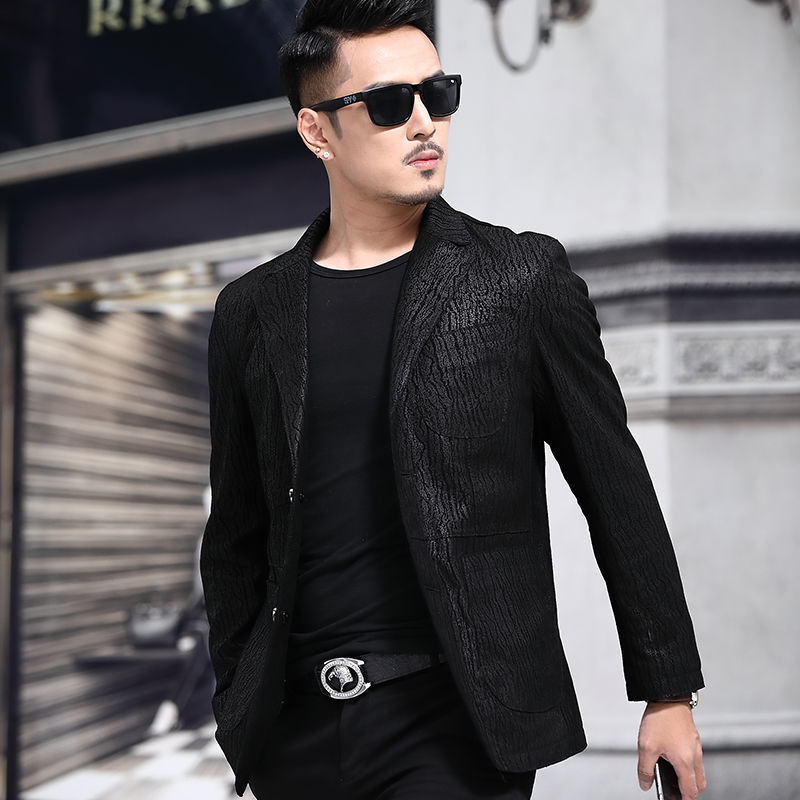 中秋到了，夹克别买晚了，瞧瞧这6件是今秋流行款，出门穿贼帅气