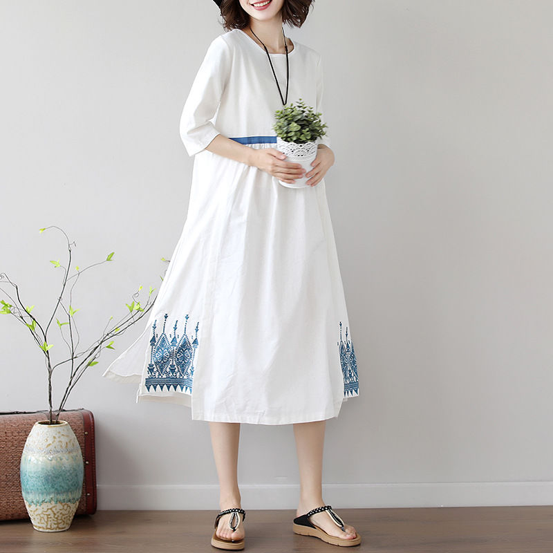 高端大气的连衣裙,比西装旗袍还要舒适,小姨借钱也要买