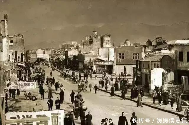 70年代，解放碑还是最高的建筑——老照片上的重庆记忆