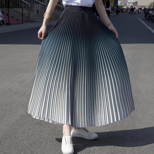 飘逸百褶半身裙，掩饰恼人大粗腿