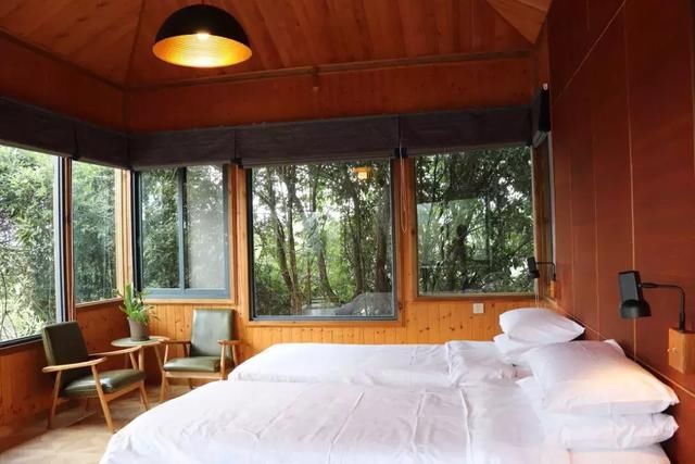 广州从化森林里藏着一个鲜有人知的艺术民宿,连地图上也找不到它