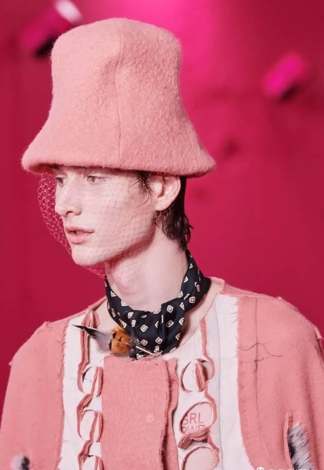 「国际时装」2020春夏高定——Maison Margiela 舞会后的宿醉
