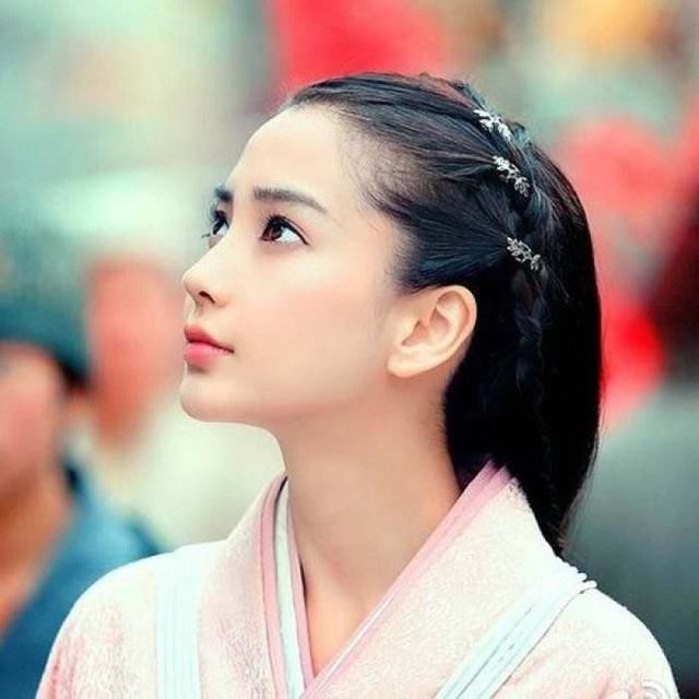 anglababy假吃事件上热搜，《向往生活》暴露杨颖吃货是真假！