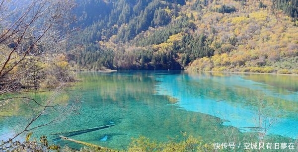 一定要带父母旅游去的地方，趁他们还能走动，完成他们旅行的心愿