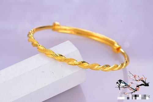  【值得】“活扣”和“死扣”的黄金手镯，哪个值得去买？