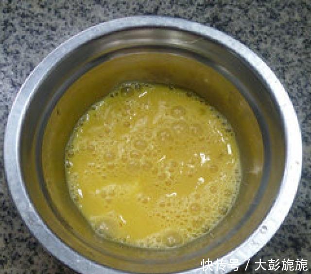  『小炒』牛肉肠炒鸡蛋，鲜香美味的小炒，做法简单便捷