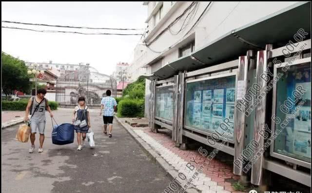  #经济#还记得中兴街上的吉林铁路经济学校吗？还有那栋1953年的教学楼