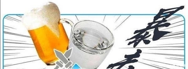 『二氧化碳』一斤白酒等于多少瓶啤酒?醉人的效果不一样,以后你还敢这么喝吗