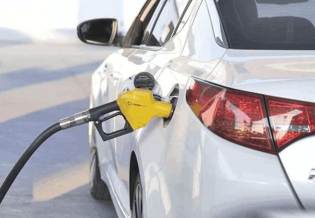 这个城市的油价突破9元！平均油价最高的省份，这里的高速都免费