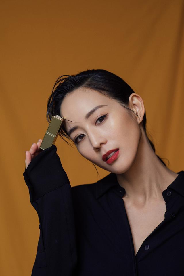 「 辣妈」连旗袍也穿这么韵味?,街拍:个性十足的辣妈