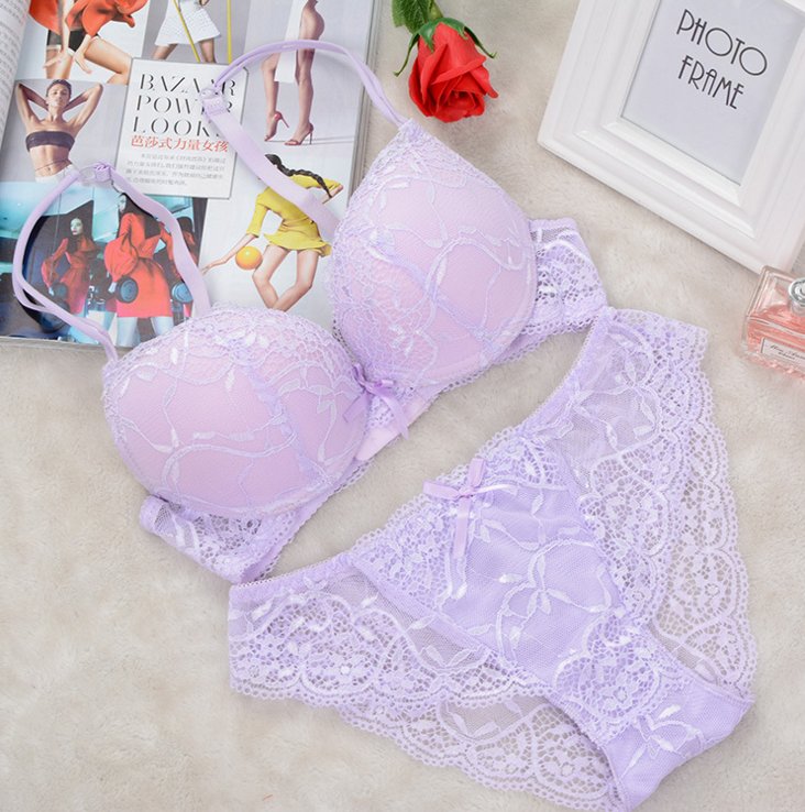 三伏天太热了~学岛国女人穿“透明文胸+内内”，凉快又性感