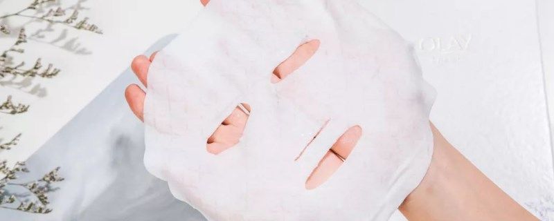  敷完：敷完面膜脸红是缺水吗