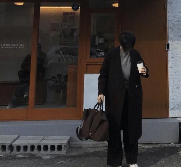  「单穿出来」有种“高冷”叫穿大衣，你以为微胖不适合，看效果：不高级不出街