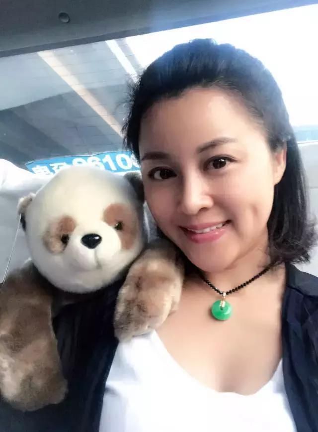 计春华去世她却被传是遗孀?曾经刘芳毓就称再造谣将走法律程序