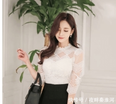 下厨:新女友偏要穿“灰色”包臀裙下厨,感觉一点也不“方便”,换了吧