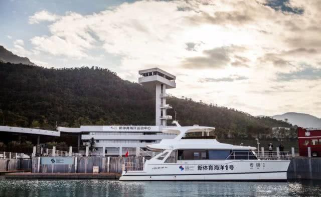 这片远离尘嚣的醉美海湾，你想不想来欣赏她的曼妙身段？