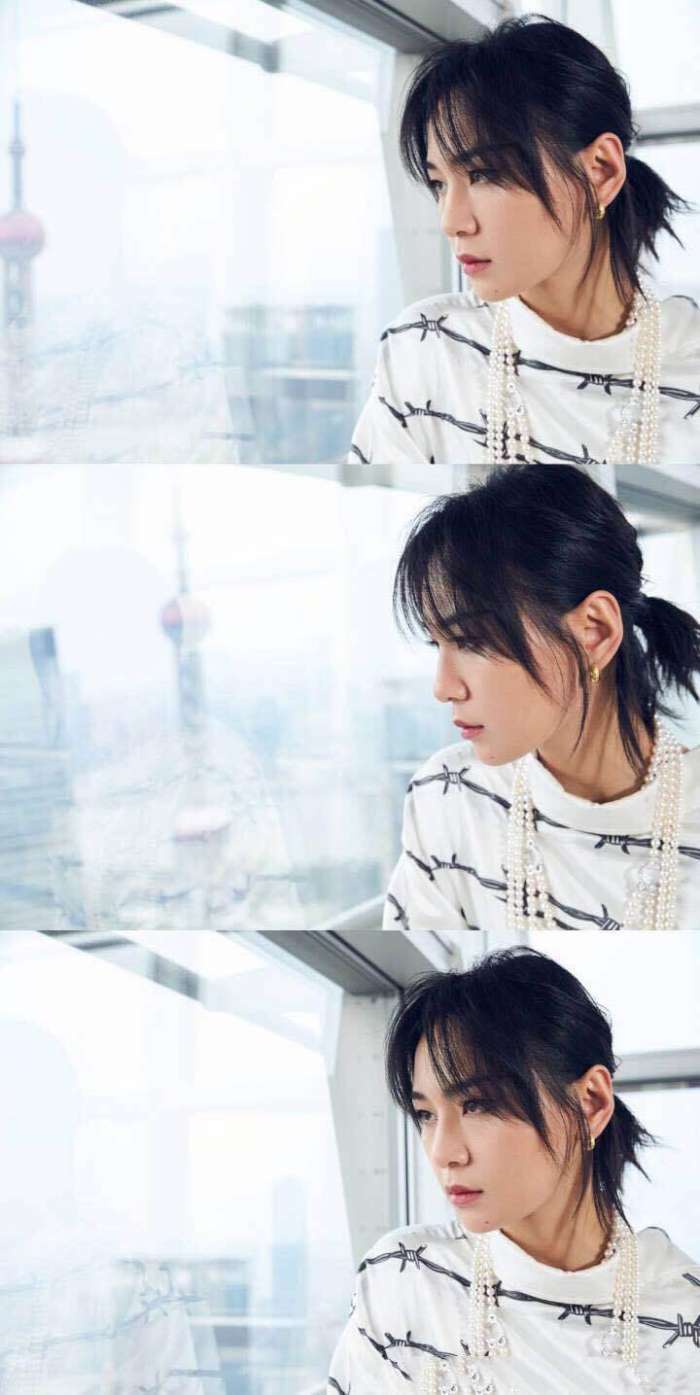 周笔畅狂甩20斤, 瘦到可以塞进去两条裤子, 看得我眼睛发亮