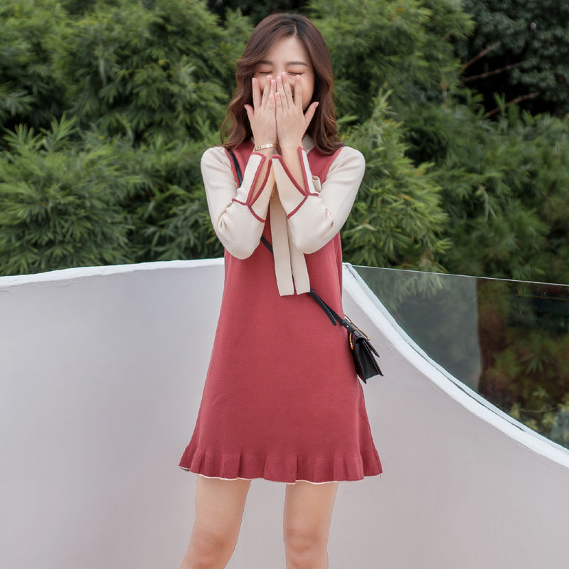 小姨33岁，从不紧身衣配短裙!只穿“小香风套装”，难怪美嫩