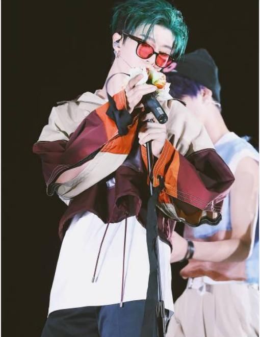 宋祖德:范丞丞出来跳两下，让人误会冰冰没事了?呼吁封杀丞丞!