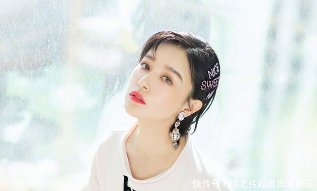 『渴望』“女人过了三十岁,到底多渴望婚姻?”她谈感情,说出剩女的心酸