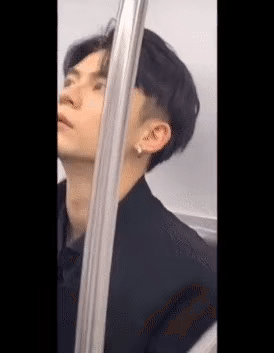 没想到@百万网红照骗翻车现场,点开前没想到这么好笑...全程高能xswl!!