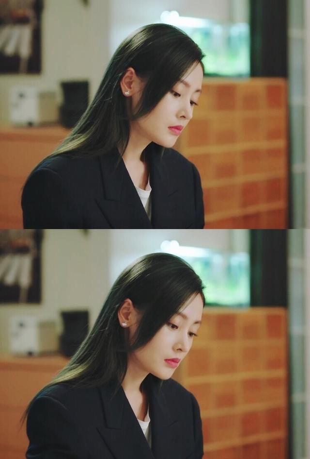 张天爱的美腿杀都不是P出来的，实力证明大长腿穿什么都好看!