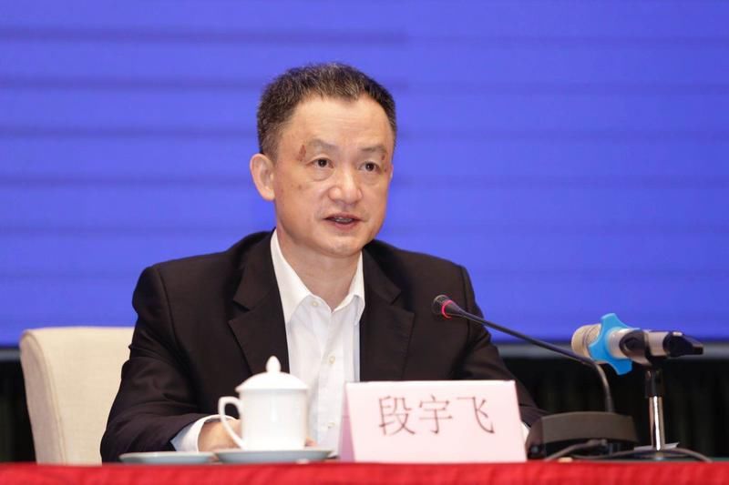  『转为』广东省卫健委：调级不代表零风险，广东将转为常态化防控