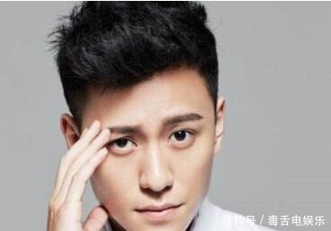 秦俊杰回应与袁冰妍恋情谣言 称 纯属抹黑