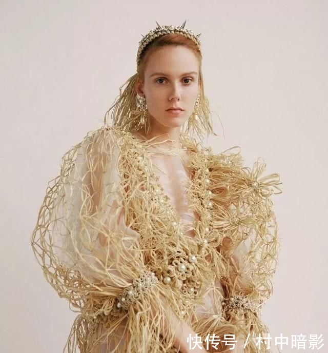  「竟然」越来越有趣了，今年的编织风竟然这么玩儿？