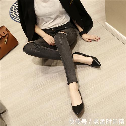  「OL」OL职业高跟鞋无需太高适中最好，尖头细跟轻松穿出气质女王范!