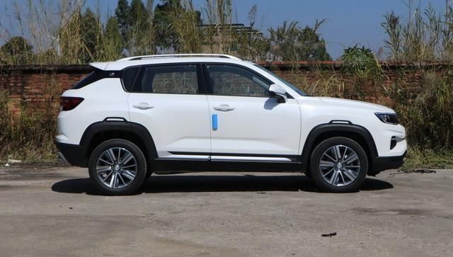  落地■可自动驾驶的SUV，10w就能落地顶配，缤越、现代ix25都遇到劲敌了